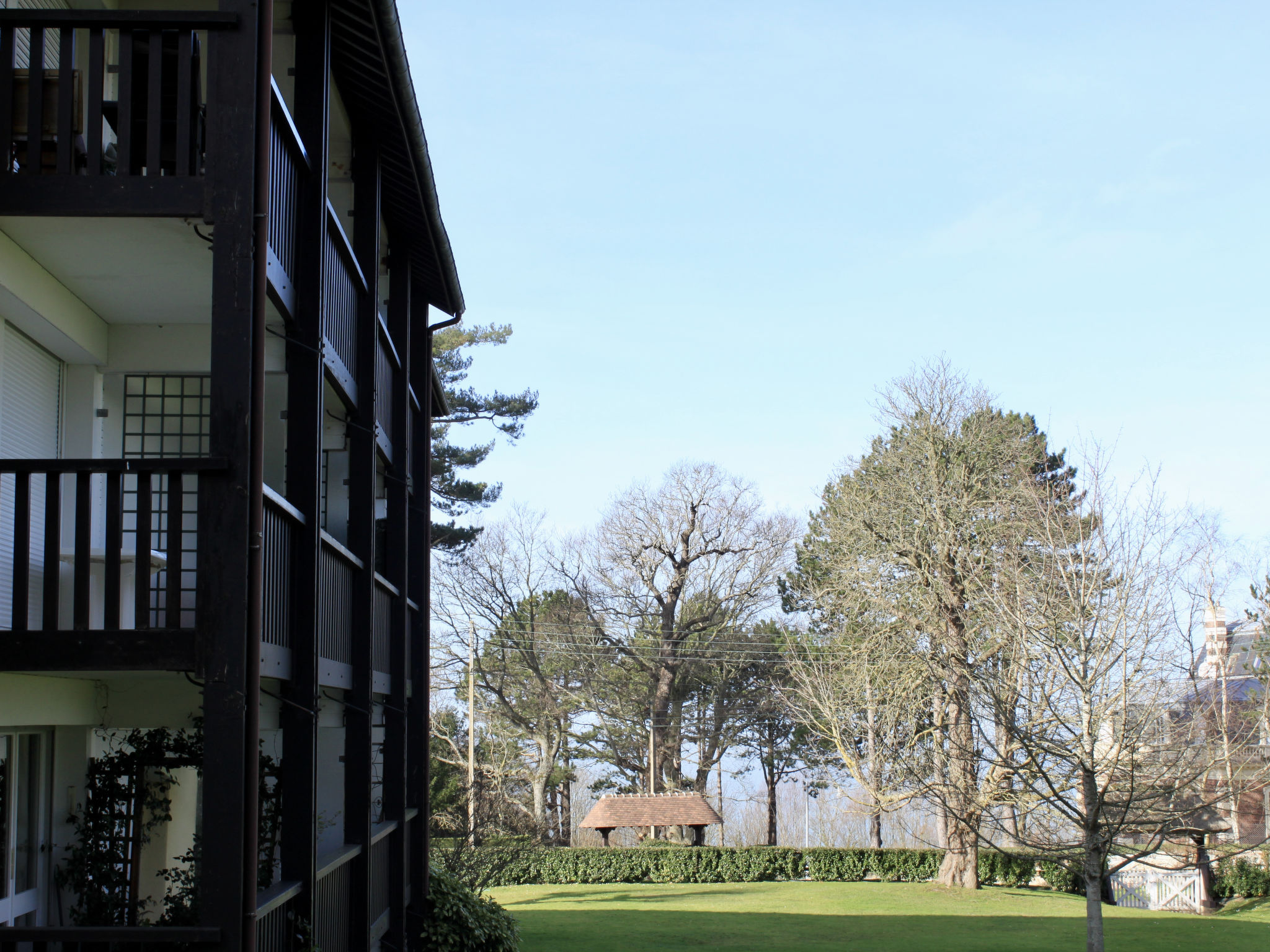 Photo 14 - Apartment in Trouville-sur-Mer with garden