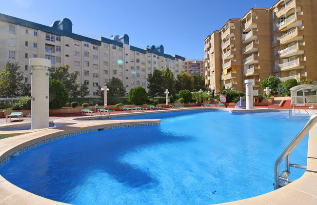 2 bedroom Apartment in Calp with swimming pool and garden - Photo 18