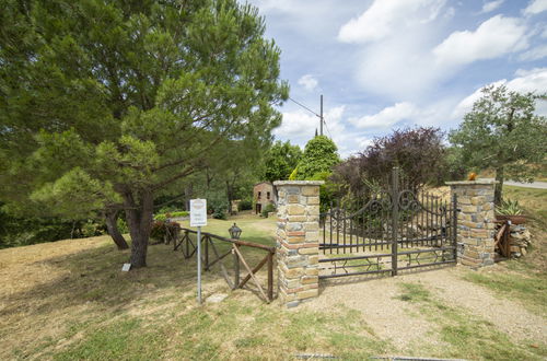 Foto 49 - Casa con 2 camere da letto a Bucine con piscina privata e giardino