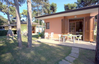 Photo 3 - Maison de 3 chambres à Lignano Sabbiadoro avec jardin et terrasse