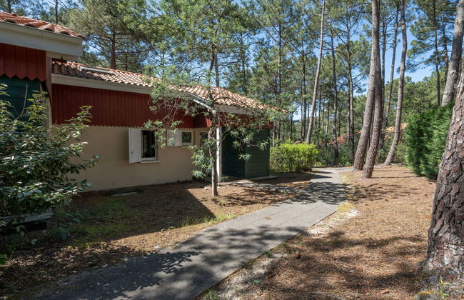 Casa de 4 quartos em Lacanau com piscina e jardim - Foto 18