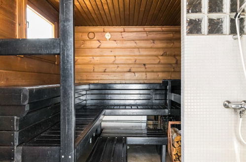 Photo 38 - 9 bedroom House in Rantasalmi with sauna