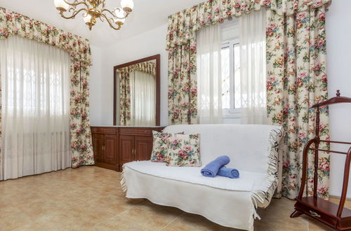 Foto 9 - Casa con 3 camere da letto a Vidreres con piscina privata e giardino