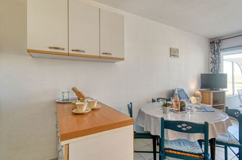 Foto 12 - Apartamento de 1 quarto em Fréjus com piscina e vistas do mar