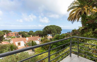 Photo 2 - Maison de 4 chambres à Lloret de Mar avec piscine privée et jardin