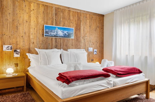 Photo 4 - 3 bedroom Apartment in Zermatt with sauna and hot tub