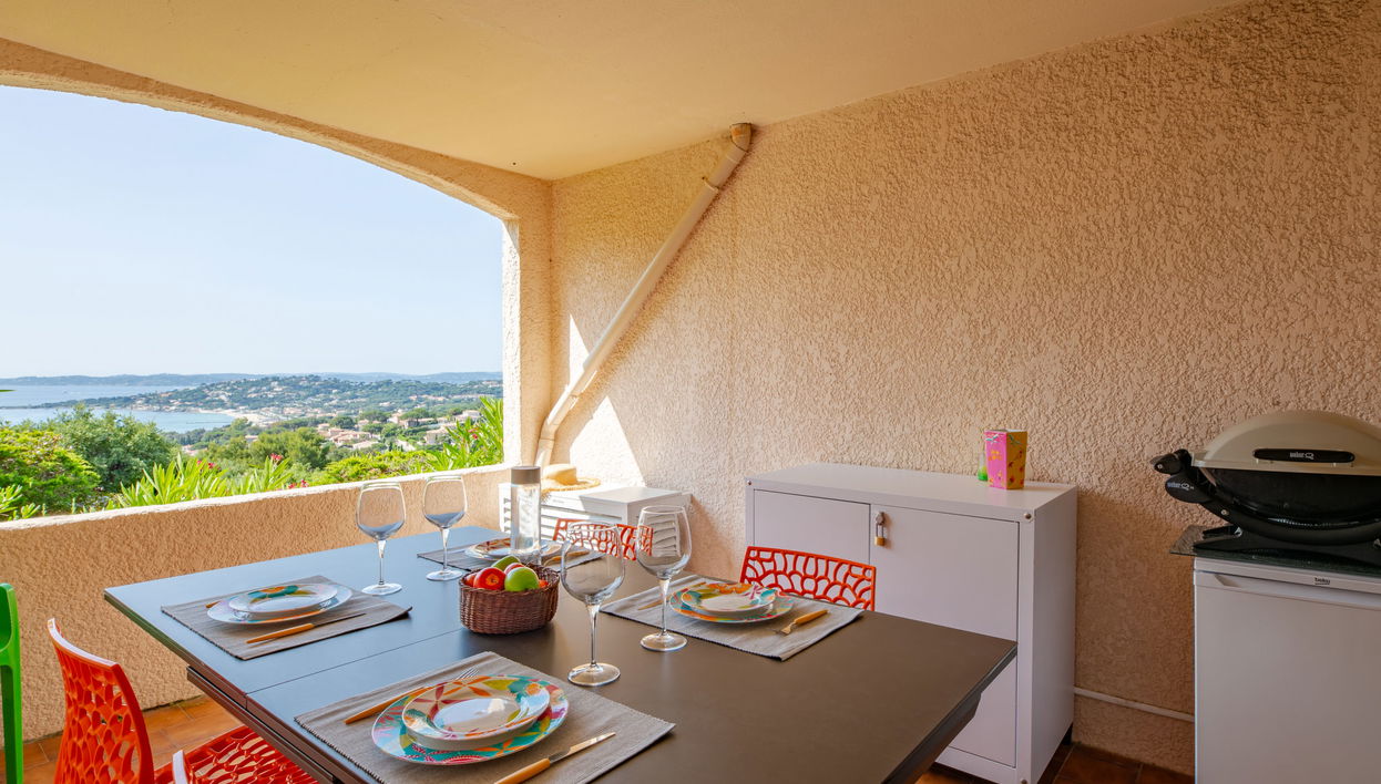 Appartamento con 1 camera da letto a Sainte-Maxime con piscina e giardino - Foto 1