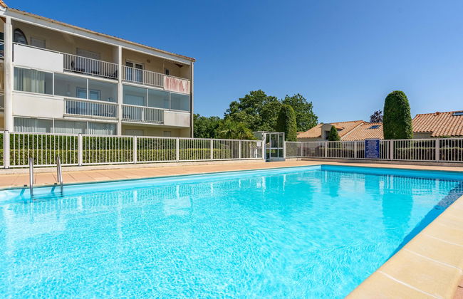 Casa de 3 quartos em Vaux-sur-Mer com piscina e jardim - Foto 19