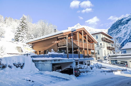 Foto 22 - Appartamento con 3 camere da letto a Grindelwald con giardino