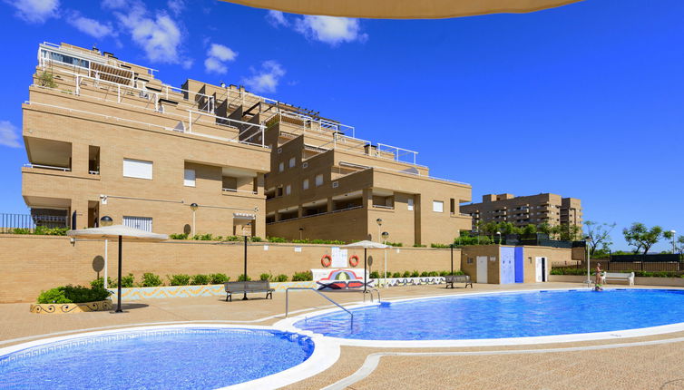 Photo 1 - 2 bedroom Apartment in Oropesa del Mar with swimming pool