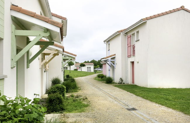 Maison de 3 chambres à Talmont-Saint-Hilaire avec piscine et jardin - Photo 13