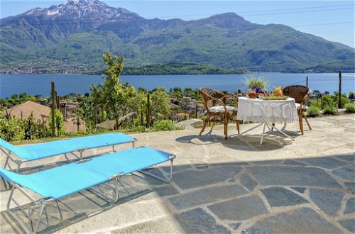 Photo 2 - 2 bedroom Apartment in Vercana with garden and mountain view