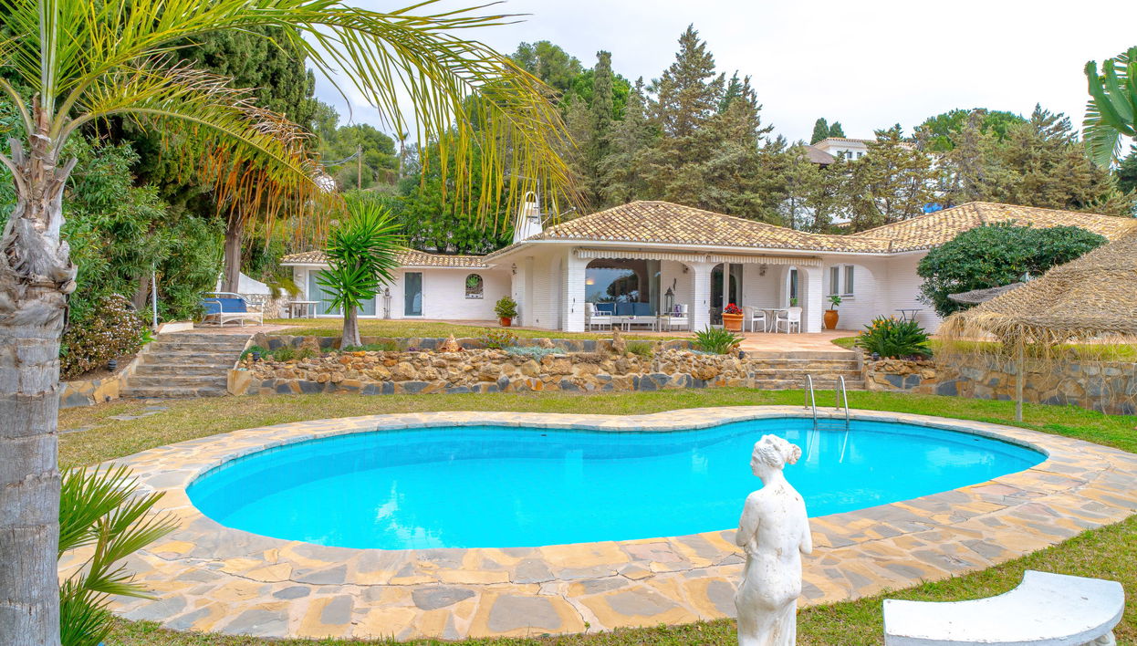 Casa de 3 quartos em Benalmádena com piscina privada e jardim - Foto 1