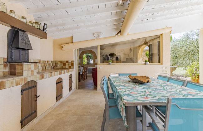 Casa de 4 quartos em Cucuron com piscina privada e jardim - Foto 2