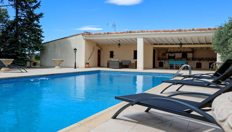 Photo 1 - Maison de 3 chambres à Cucuron avec piscine privée et jardin