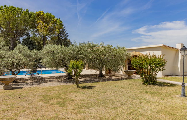 Casa de 4 quartos em Cucuron com piscina privada e jardim - Foto 25