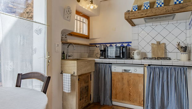 3 bedroom House in Villars with garden and terrace - Photo 3
