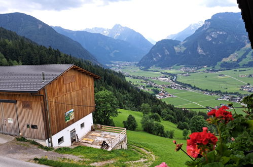 Foto 20 - Apartamento de 3 habitaciones en Ramsau im Zillertal con vistas a la montaña