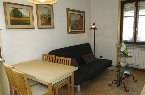 Foto 7 - Casa de 1 habitación en Castagnole delle Lanze con jardín y terraza