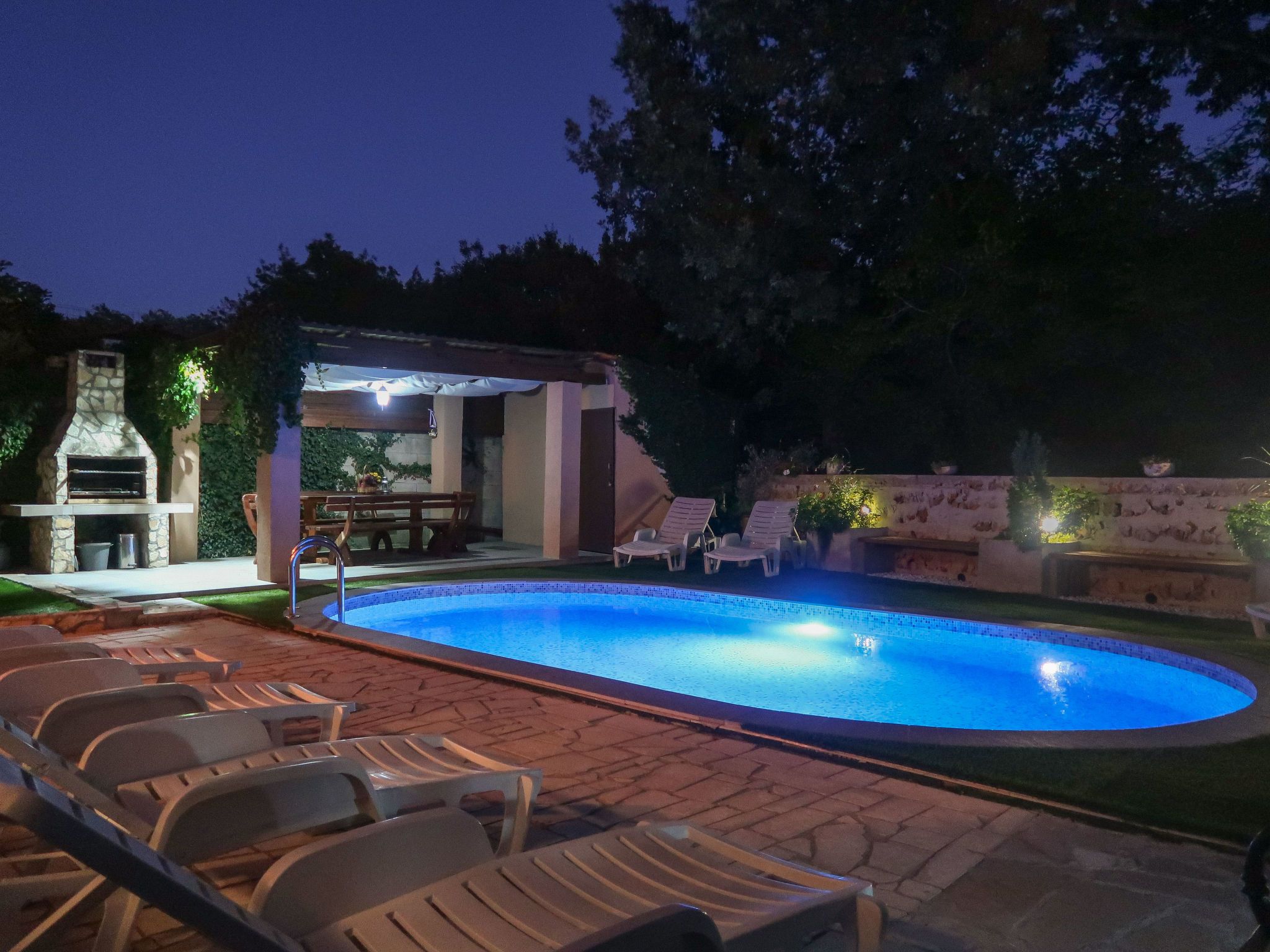 Photo 36 - Maison de 4 chambres à Dobrinj avec piscine privée et vues à la mer