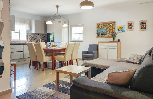 Casa de 6 quartos em Dobrinj com piscina privada e terraço - Foto 13