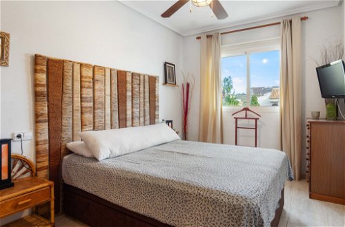 Foto 3 - Apartamento de 2 quartos em Santa Pola com piscina e vistas do mar