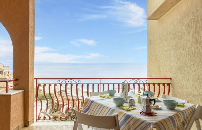 Apartamento de 3 quartos em Letojanni com terraço - Foto 1