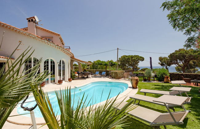 Casa de 4 quartos em Sainte-Maxime com piscina privada e jardim - Foto 20