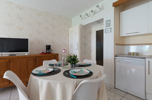 Photo 6 - 1 bedroom Apartment in Le Grau-du-Roi with garden and terrace