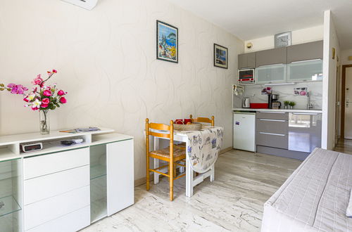 Foto 9 - Apartamento em Nice com piscina e terraço