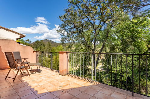 Foto 17 - Casa con 2 camere da letto a Grimaud con piscina e vista mare