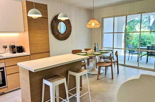 Foto 6 - Casa de 2 quartos em Grimaud com piscina e jardim