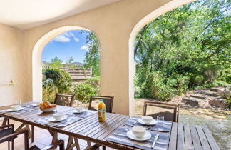 Photo 2 - Maison de 2 chambres à Grimaud avec piscine et vues à la mer