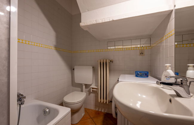 Casa de 8 quartos em San Damiano d'Asti com piscina e jardim - Foto 31