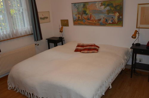 Foto 9 - Appartamento con 3 camere da letto a Saanen