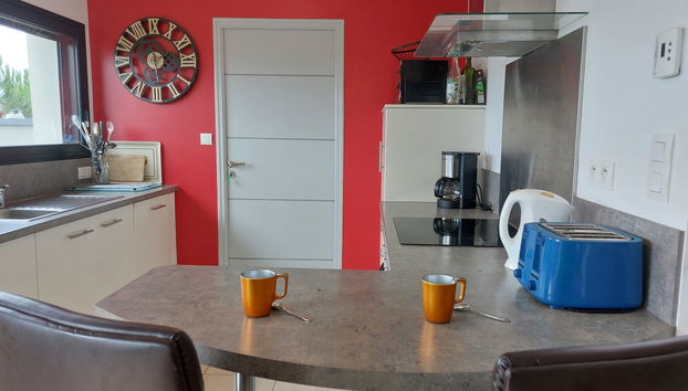 Casa de 4 quartos em Saint-Nic com jardim e terraço - Foto 5