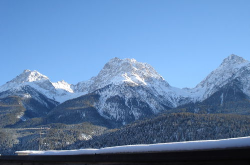 Foto 11 - Apartment mit 2 Schlafzimmern in Scuol mit blick auf die berge