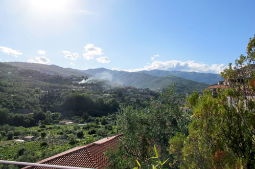 Photo 25 - 3 bedroom Apartment in Dolcedo with garden and terrace