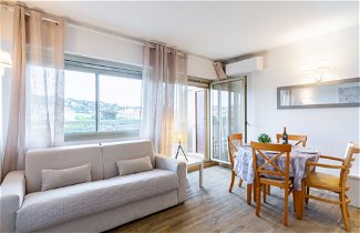 Foto 3 - Apartamento em Sainte-Maxime com vistas do mar
