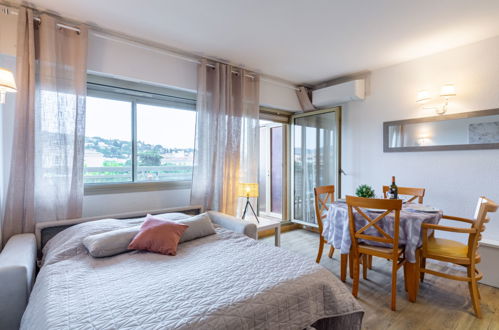 Foto 8 - Apartamento em Sainte-Maxime com vistas do mar