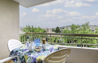 Photo 2 - Apartment in Sainte-Maxime with sea view