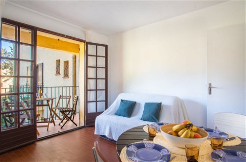 Foto 4 - Apartamento de 2 quartos em Le Lavandou com vistas do mar