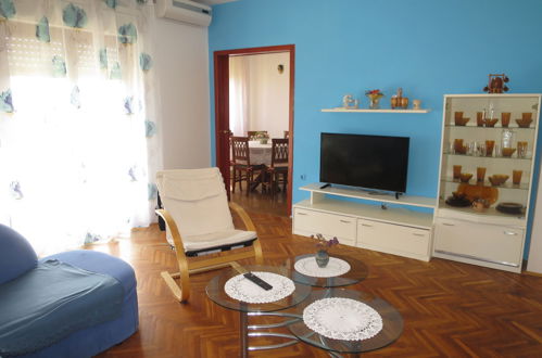 Foto 5 - Apartamento de 3 quartos em Vir com terraço