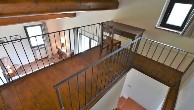 Appartement de 2 chambres à Castana avec piscine et jardin - Photo 3