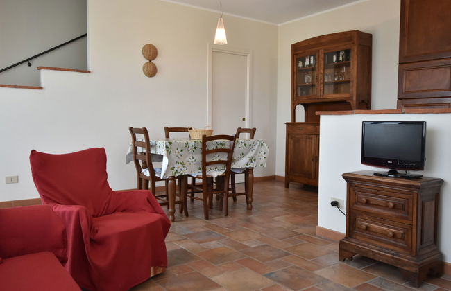 Apartamento de 2 quartos em Castana com piscina e jardim - Foto 10