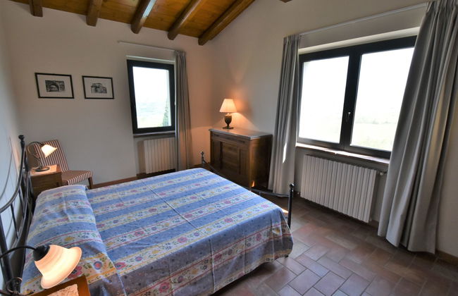 Apartamento de 2 quartos em Castana com piscina e jardim - Foto 14