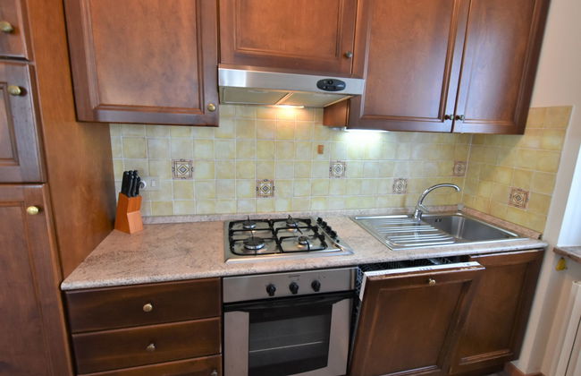 Apartamento de 2 quartos em Castana com piscina e jardim - Foto 11