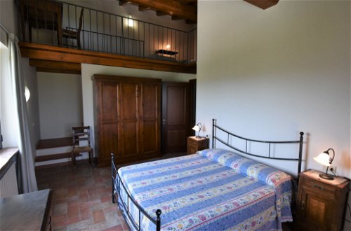 Foto 13 - Appartamento con 1 camera da letto a Castana con piscina e giardino