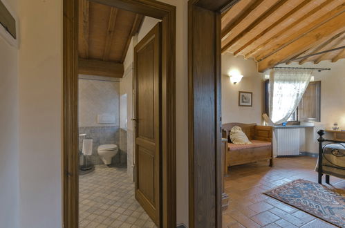 Foto 16 - Casa con 3 camere da letto a Radda in Chianti con piscina privata e giardino