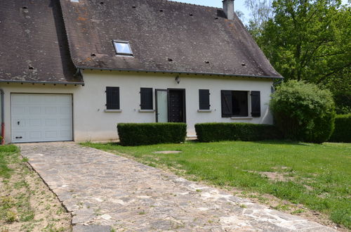 Photo 29 - Maison de 4 chambres à Pionnat avec jardin et terrasse